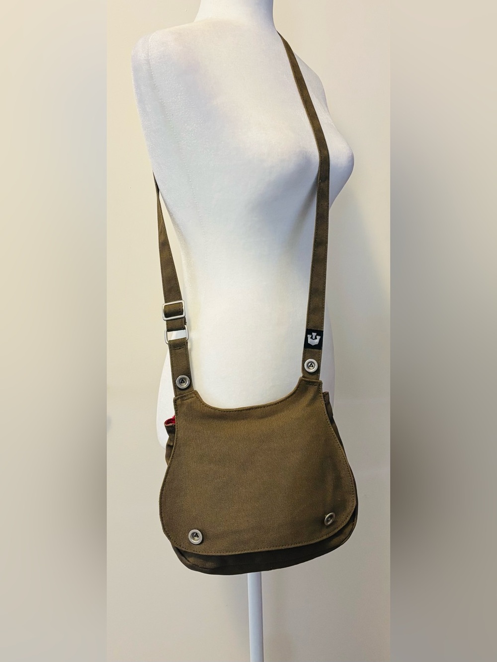 Vintage Olive Green Canvas Crossbody Bag with Adjustable Strap
